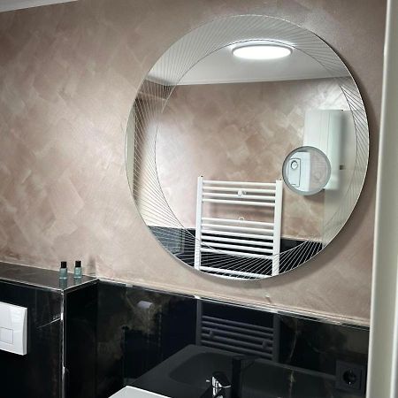 Ferienwohnung Spa Delluxe Essen Ngoại thất bức ảnh